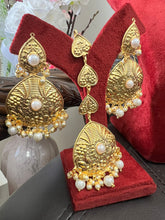 Shenaz Gold Plated Choker Set