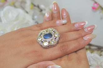 Daisy Designer Ring