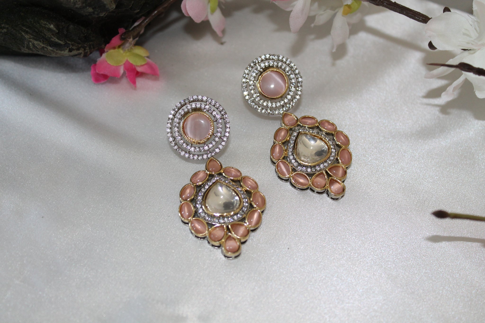 Chaand Earrings