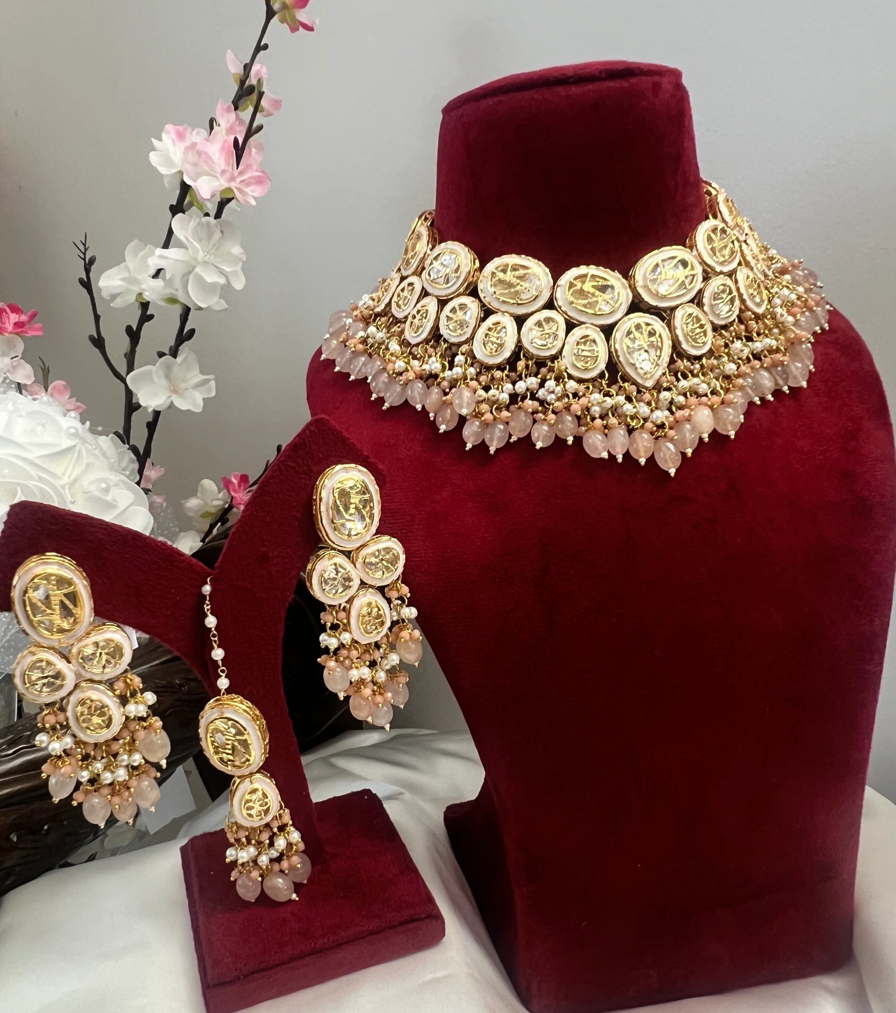 Kundan Necklace with Earrings and Tikka