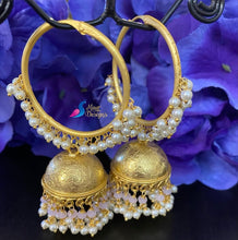 Oversize Jhumki Waaliyan