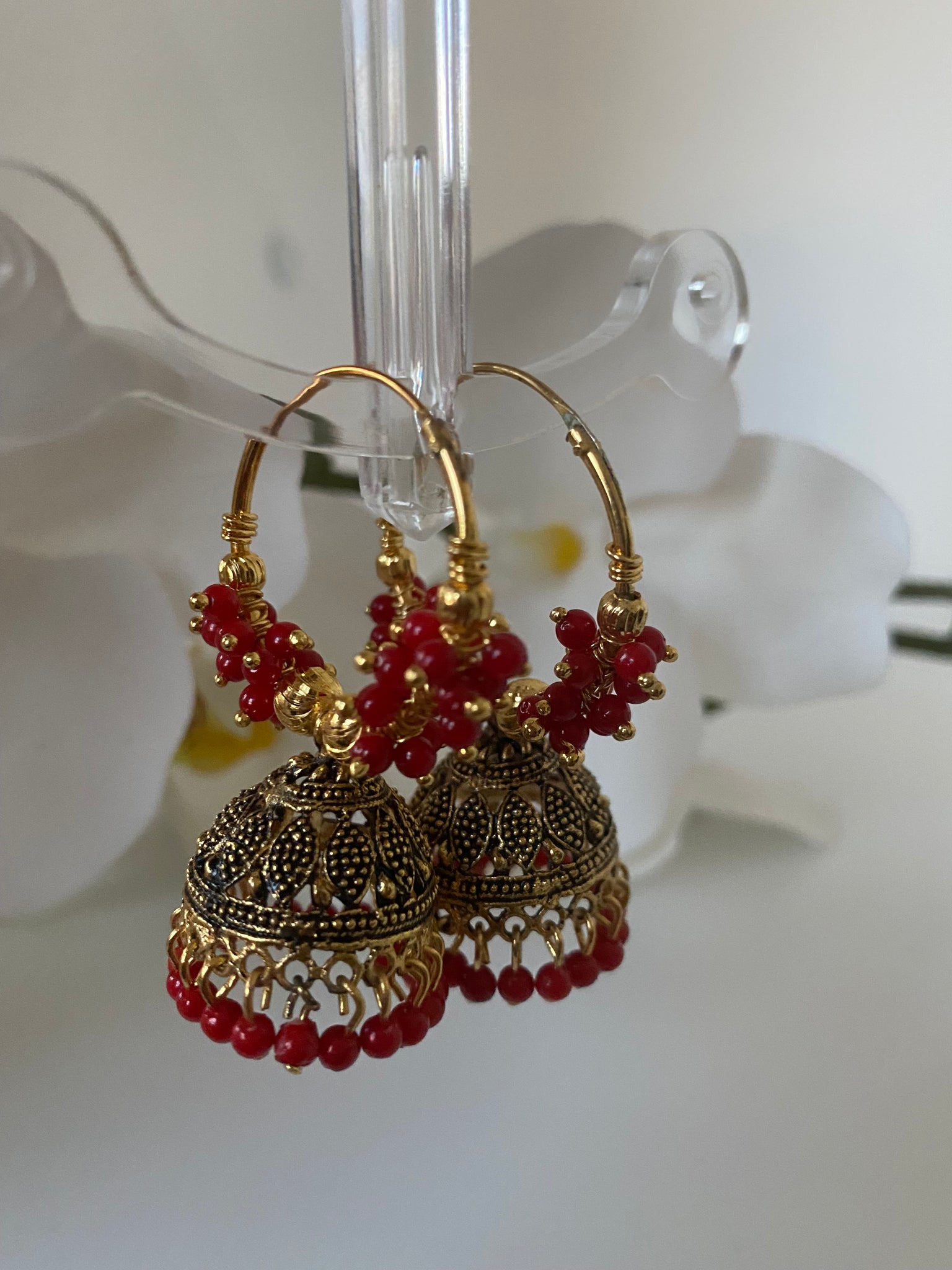 Red & Gold Jhumki Waaliyan