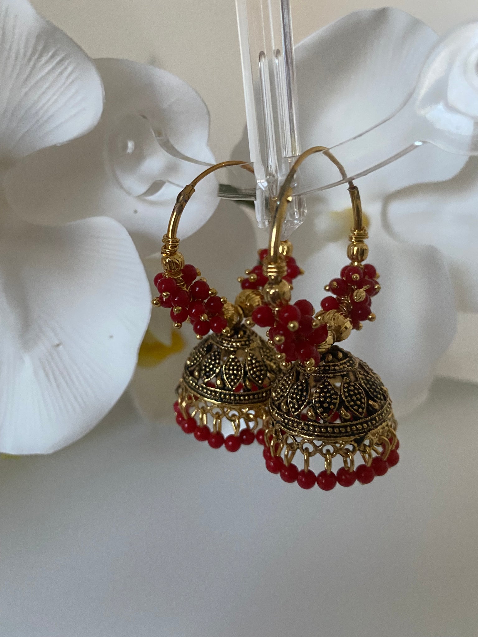 Red & Gold Jhumki Waaliyan