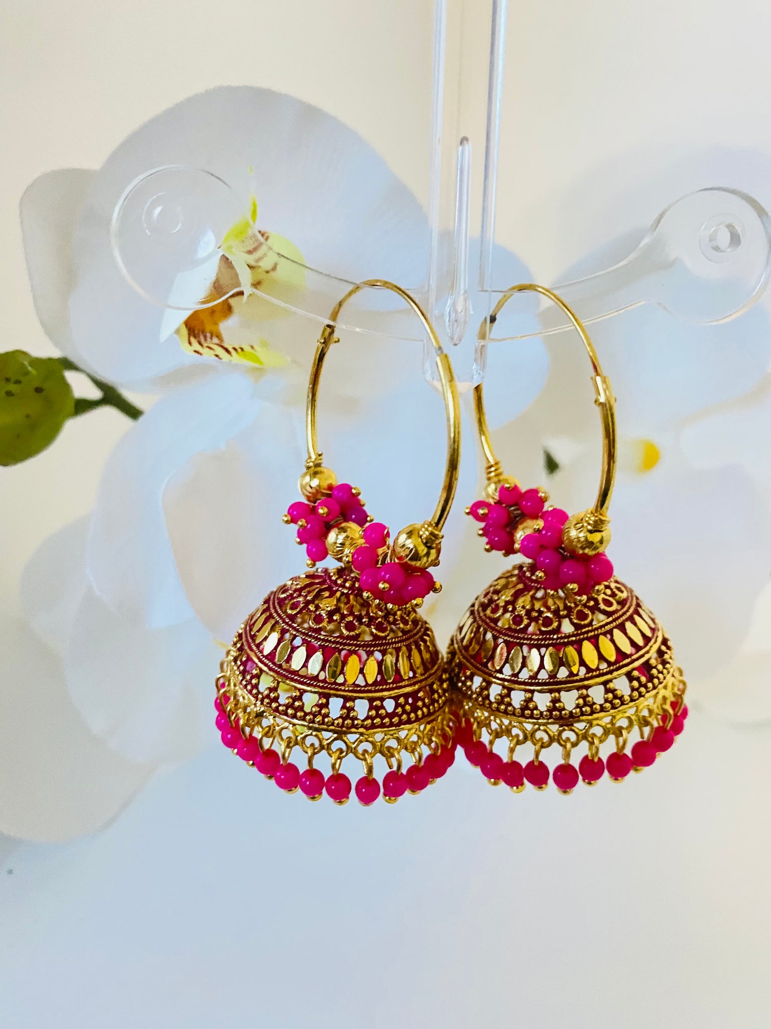 Hot Pink & Gold jhumki waaliyan